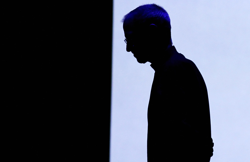 Illustration for article titled Apple Patent Reveals Extensive Stalking Plans